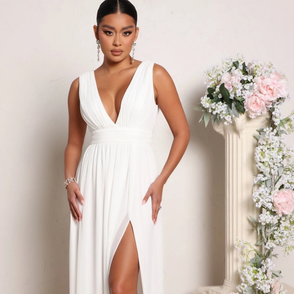 Fashion Nova Surprises Ahead Maxi Dress NEW WITH TAGS